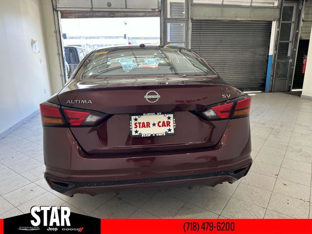 2023 Nissan Altima 2.5 SV photo 4