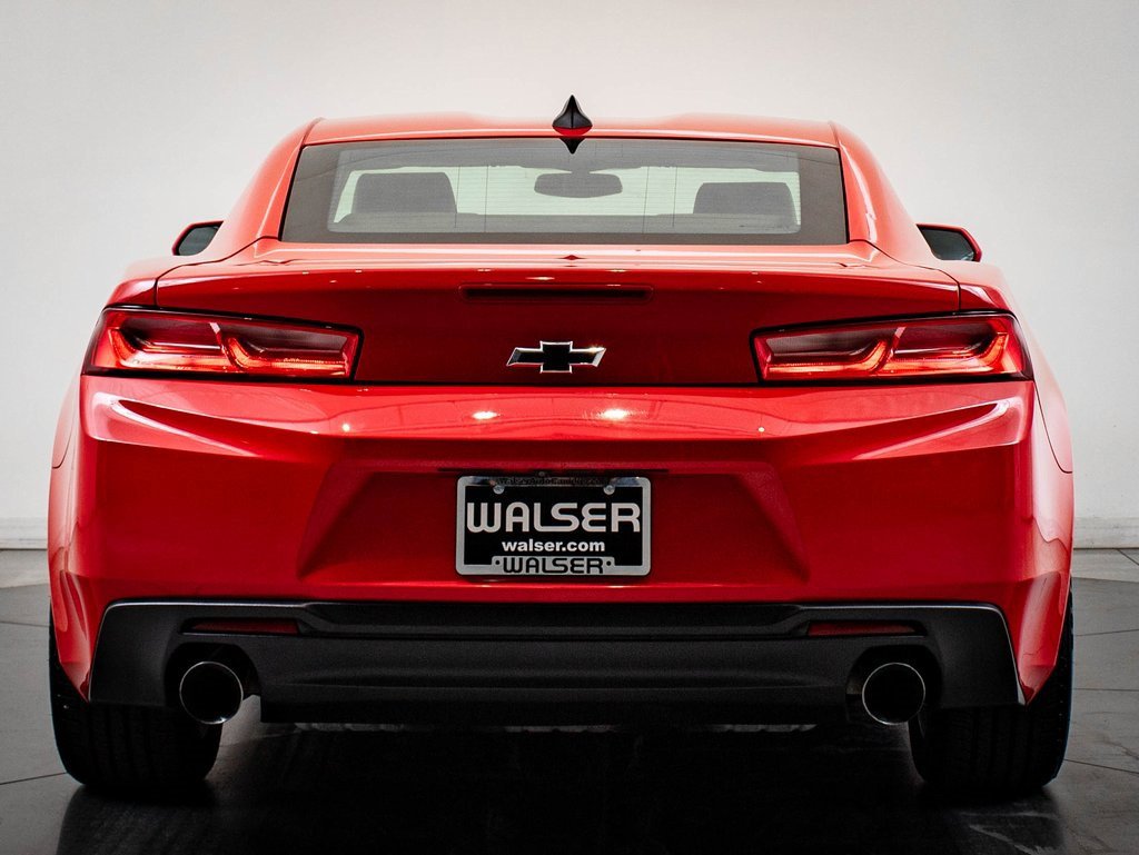 2018 Chevrolet Camaro 2LT photo 7