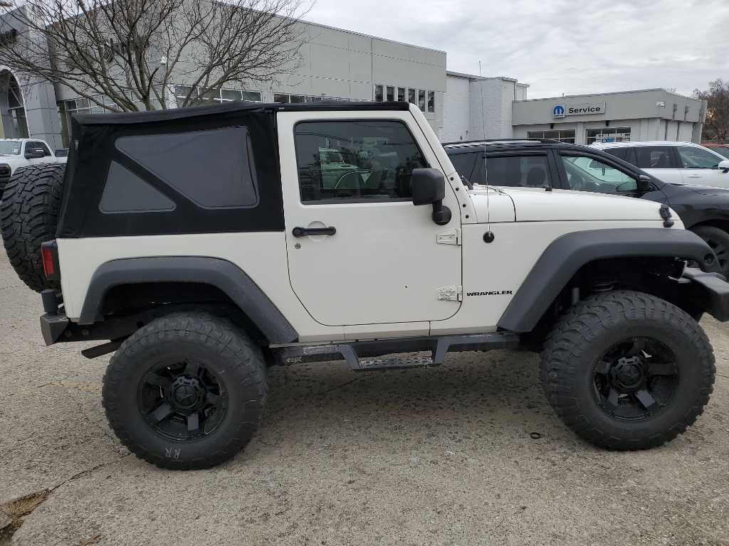 2008 Jeep Wrangler X photo 4
