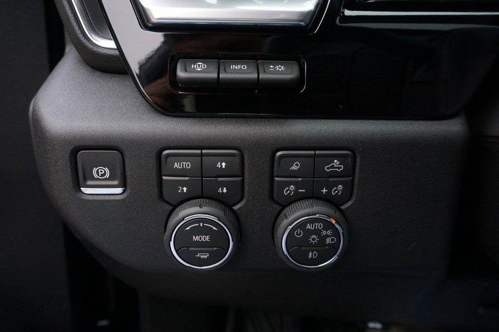 2026 Chevrolet Silverado 2500HD LTZ photo 24
