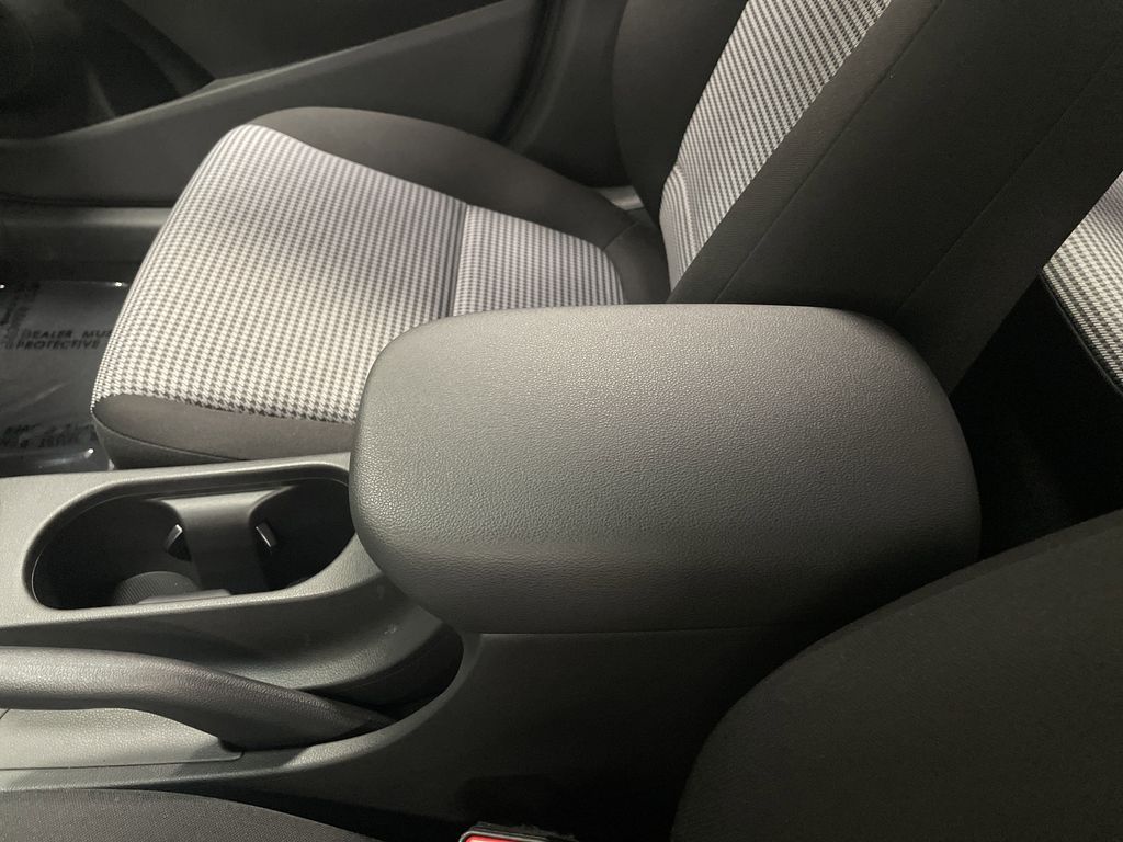 2023 Hyundai Kona SE photo 14
