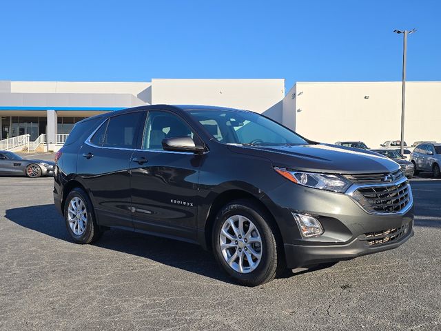 2020 Chevrolet Equinox LT photo 2