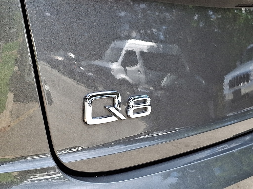 2019 Audi Q8 Premium Plus photo 28