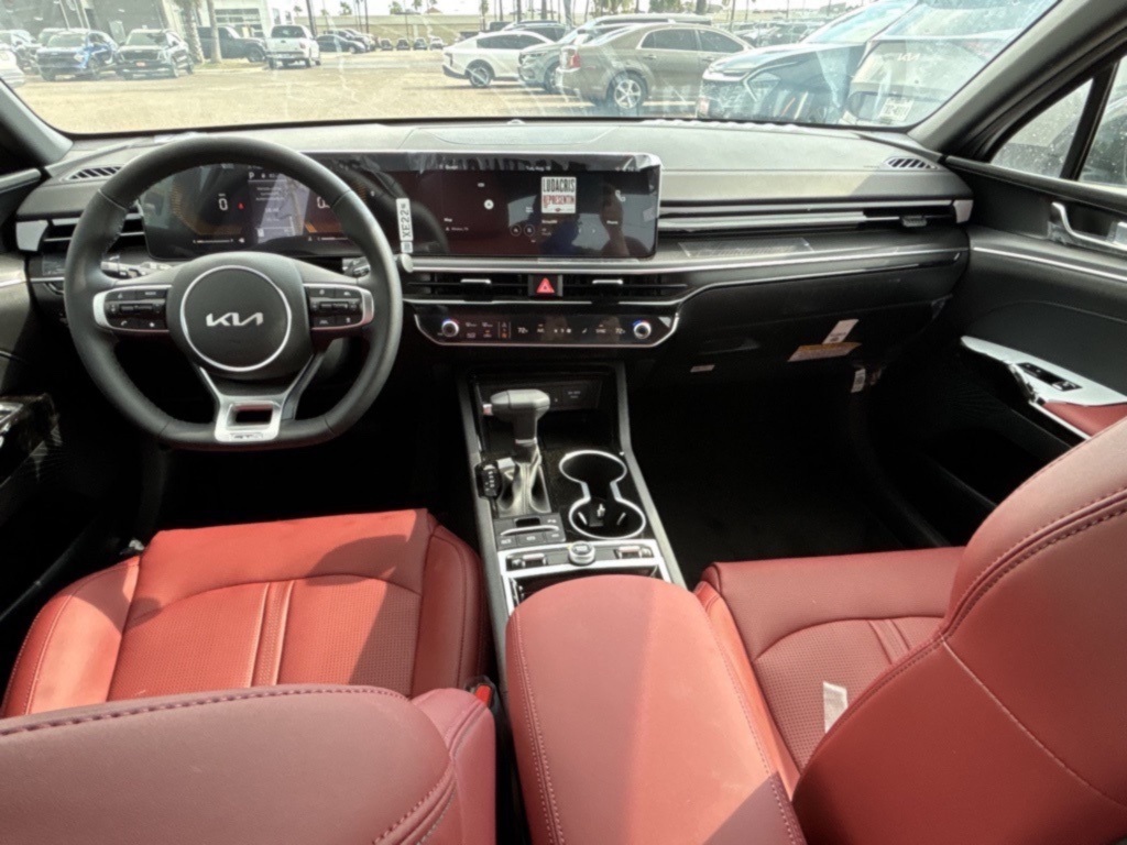 2026 Kia K5 GT-Line photo 16