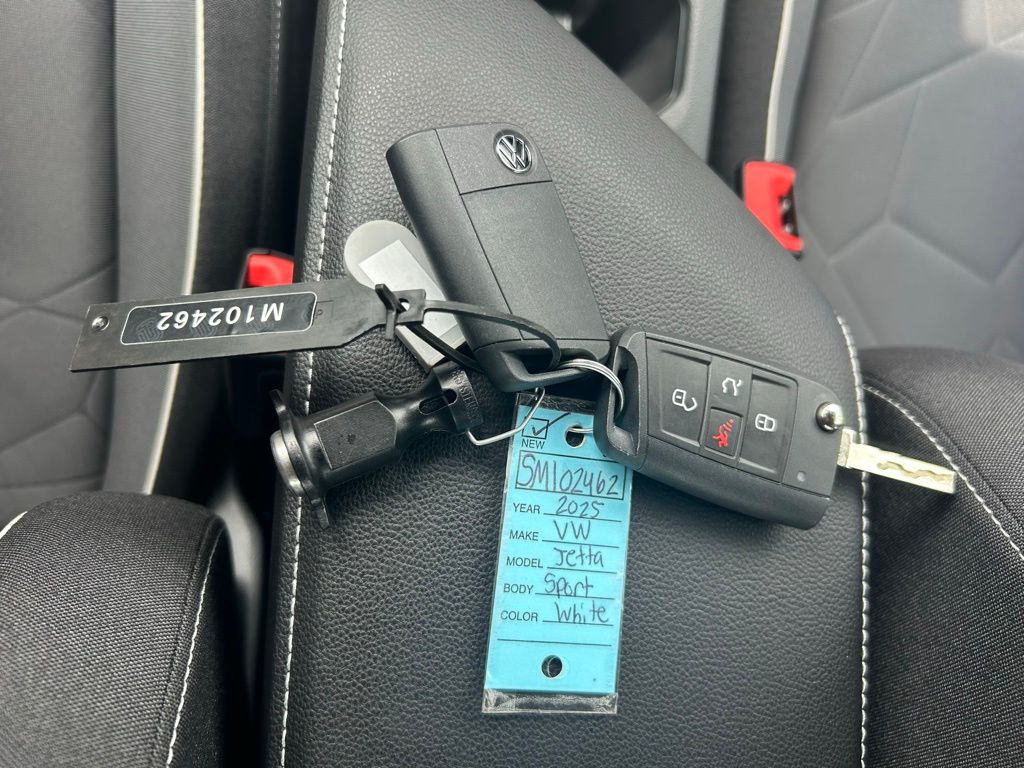 2025 Volkswagen Jetta 1.5T Sport photo 43