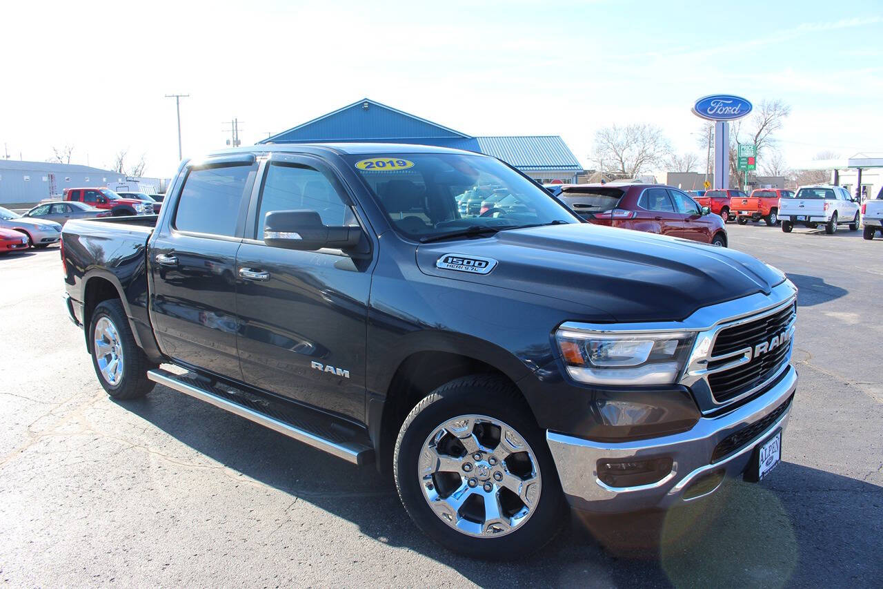 2019 Ram 1500 Big Horn photo 3