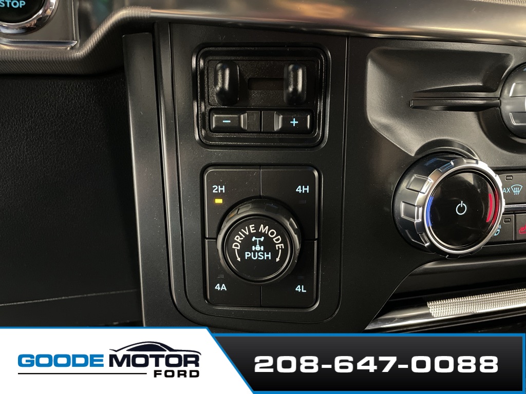 2022 Ford F-150 Raptor photo 24