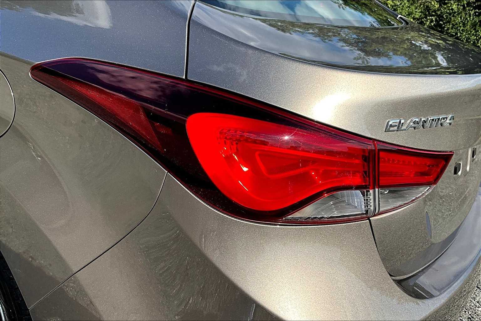 2016 Hyundai Elantra Value Edition photo 28