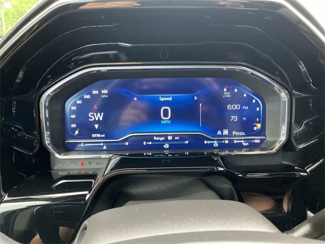 2024 Chevrolet Silverado 1500 LT photo 3