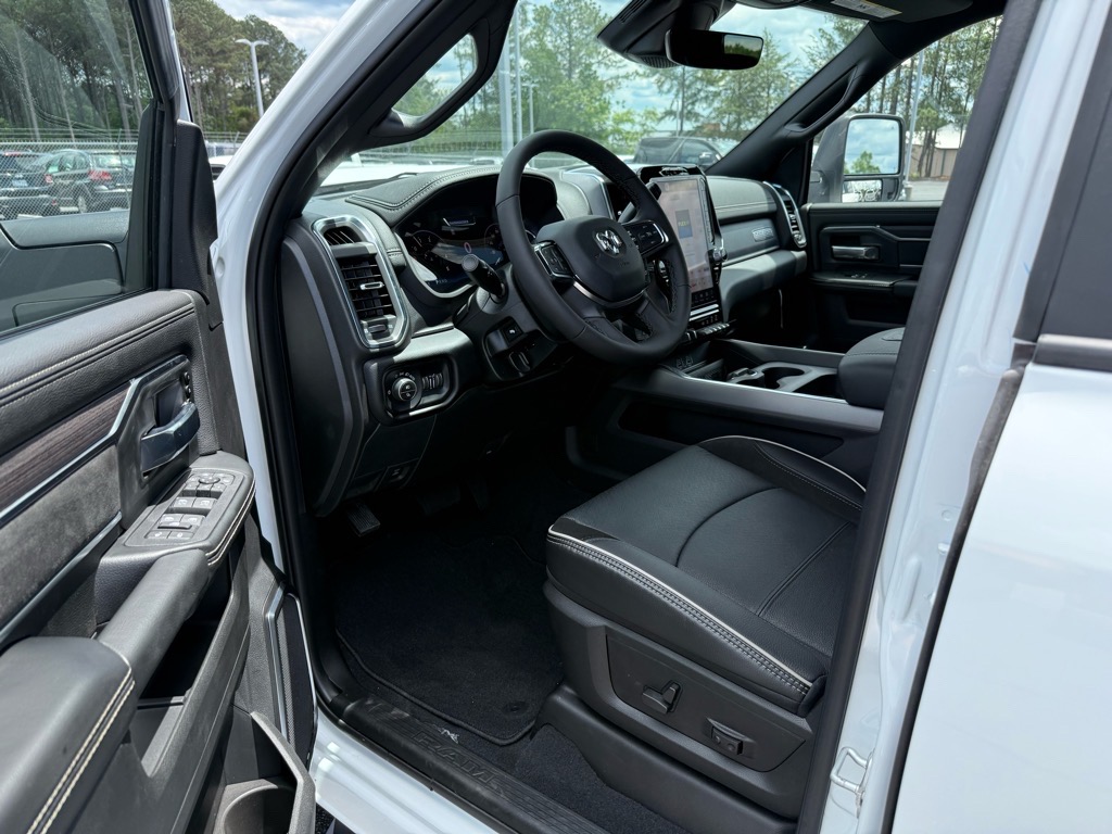 2025 Ram 2500 Laramie photo 3