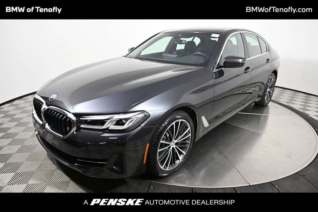 2022 BMW 5 Series 540i's photo