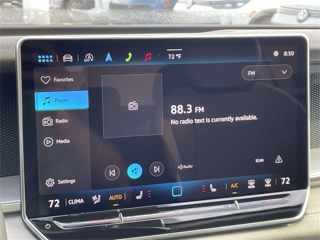 2025 Volkswagen Tiguan SE photo 15