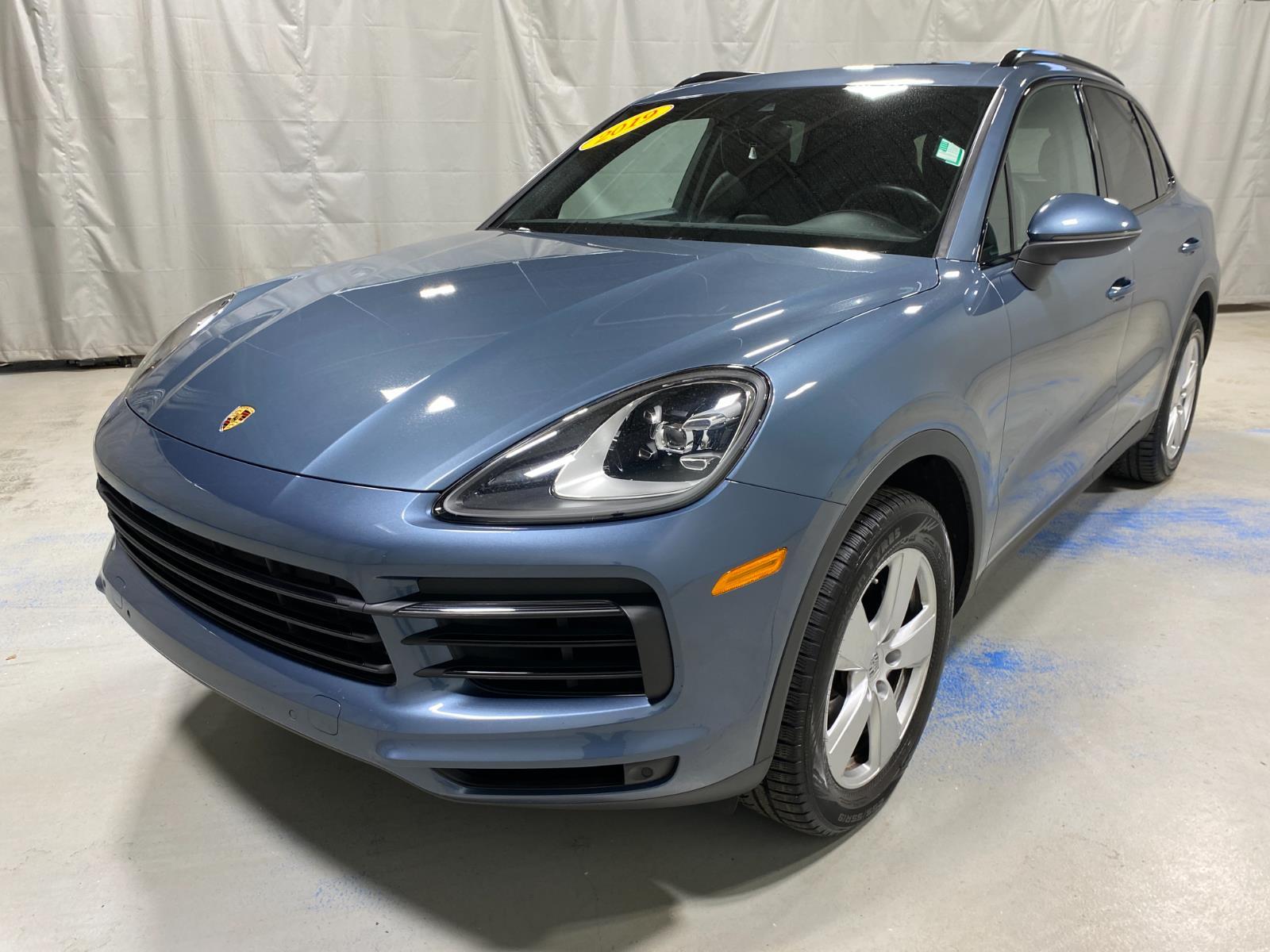 2019 Porsche Cayenne Base's photo