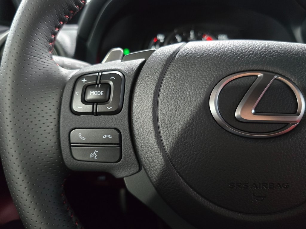 2025 Lexus IS 300 F SPORT photo 15
