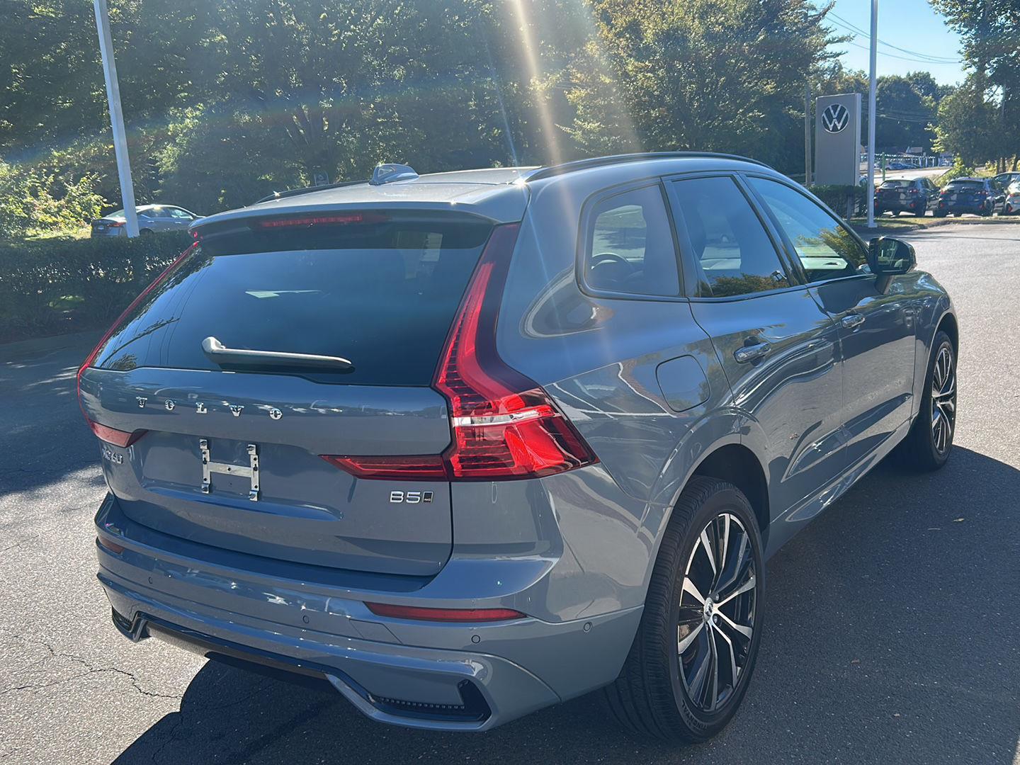 2024 Volvo XC60 Plus photo 5
