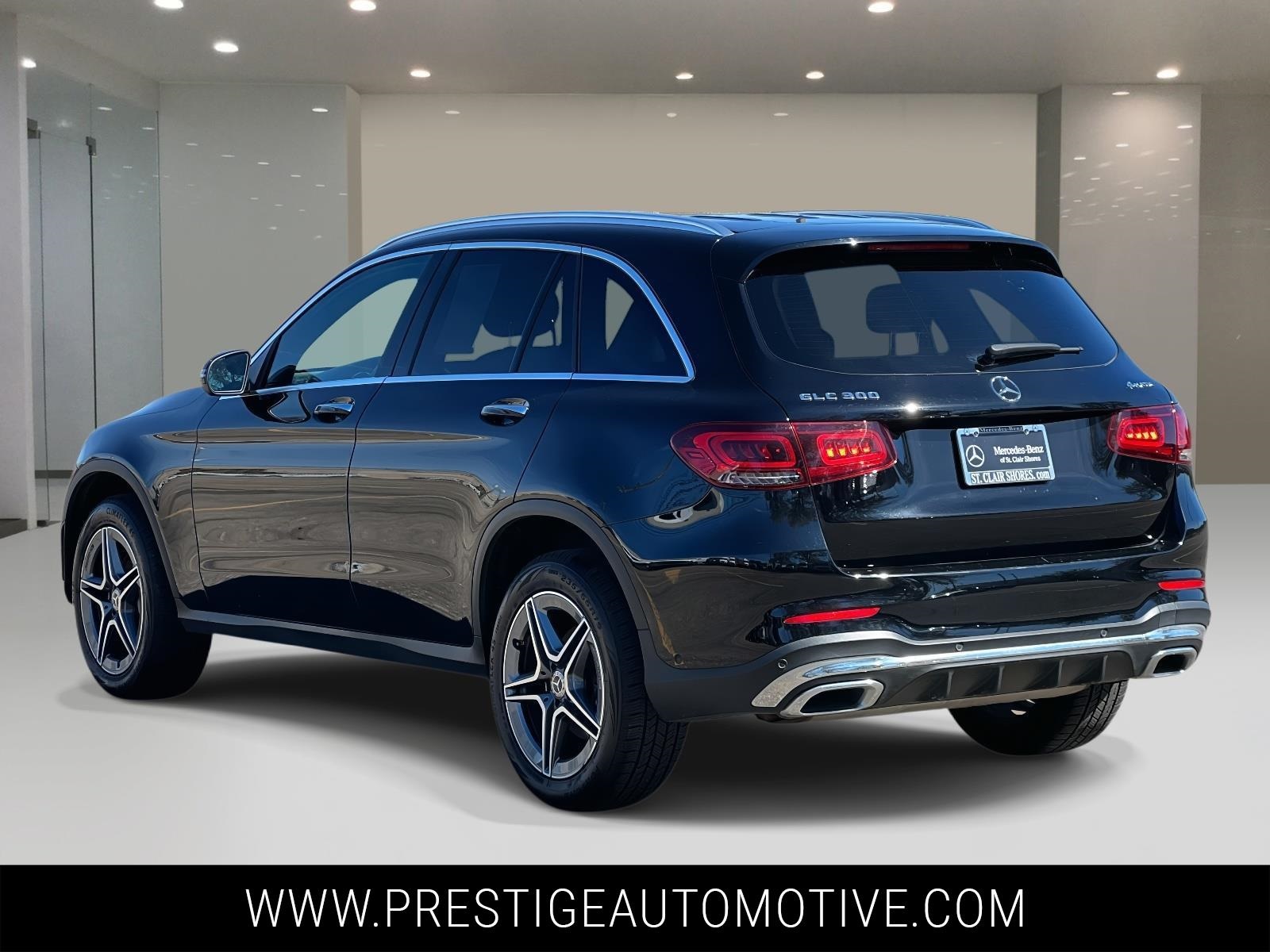 2022 Mercedes Benz GLC 300 4MATIC photo 3