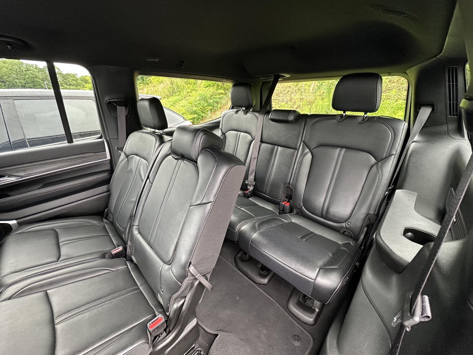 2024 Jeep Wagoneer Series II photo 13