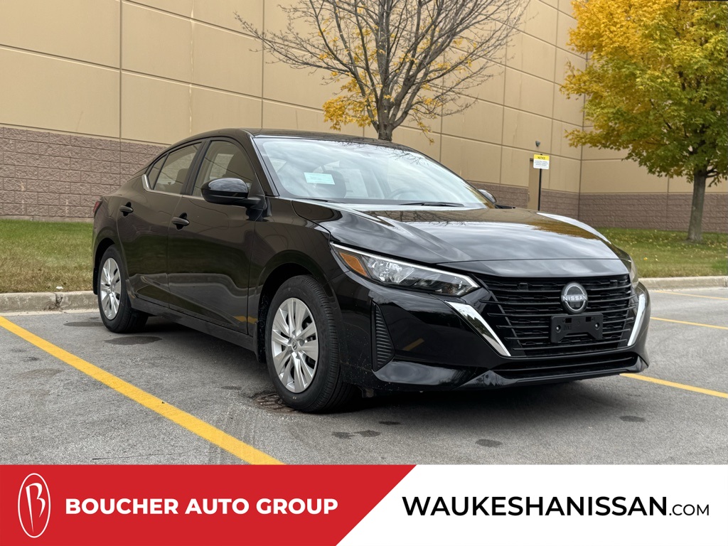 2025 Nissan Sentra S's photo