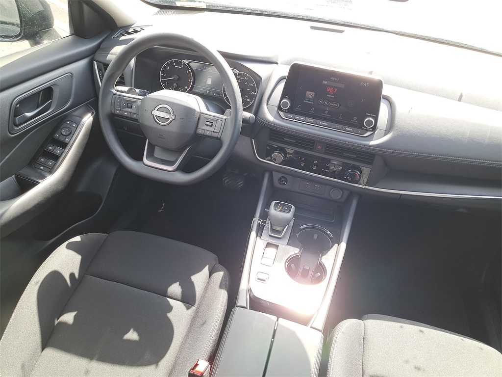 2026 Nissan Rogue S photo 14