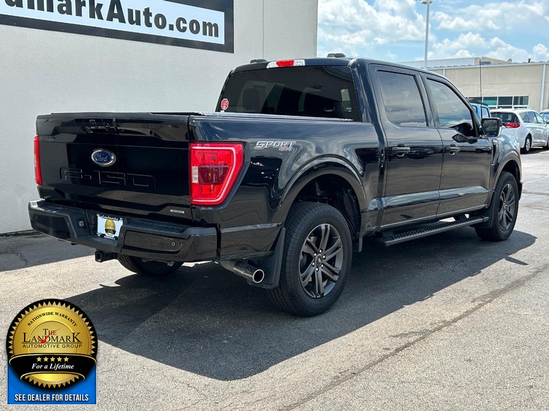 2022 Ford F-150 XLT photo 3