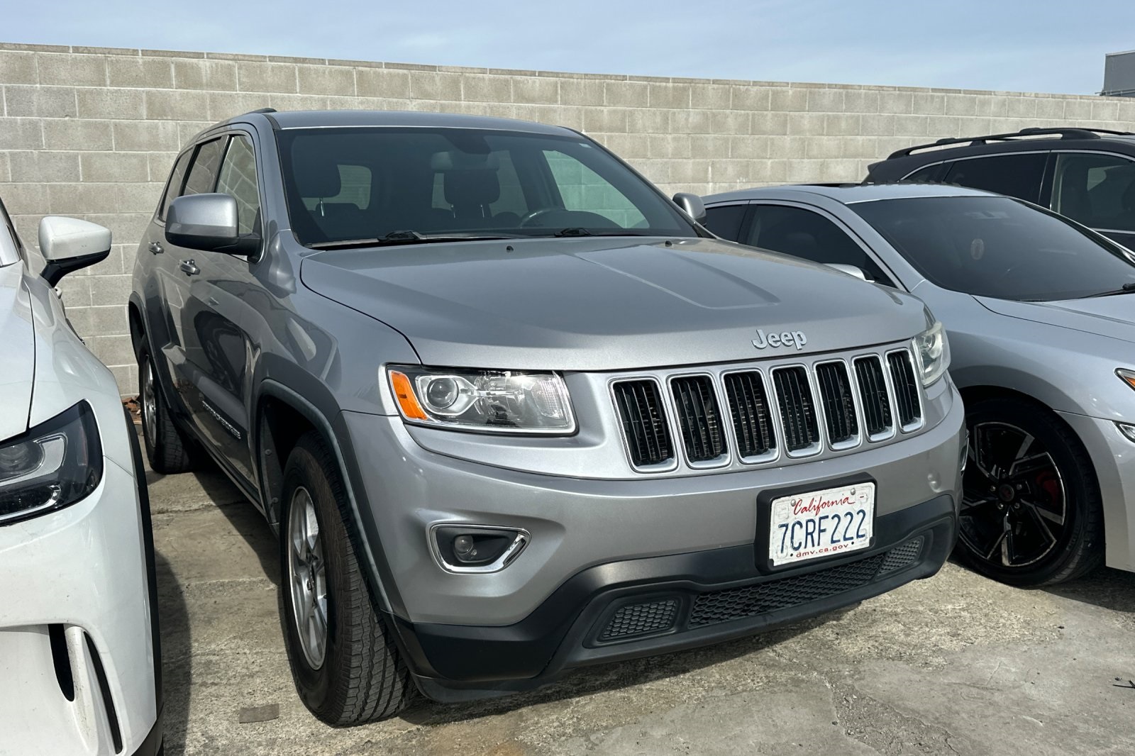 Used 2014 Jeep Grand Cherokee Laredo with VIN 1C4RJEAG3EC274358 for sale in San Leandro, CA