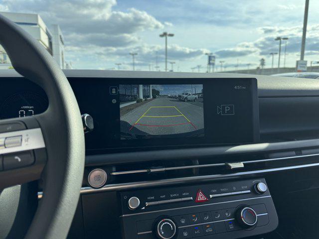 2025 Hyundai Tucson SE photo 38