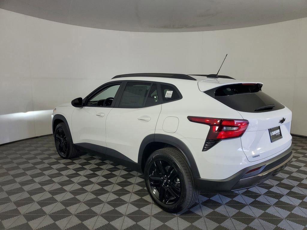 2025 Chevrolet Trax ACTIV photo 4