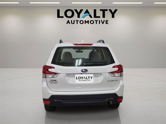 2023 Subaru Forester Base photo 4