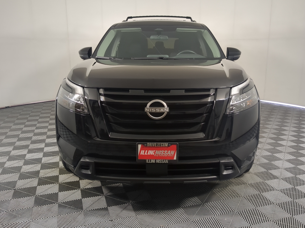 2024 Nissan Pathfinder SV photo 3