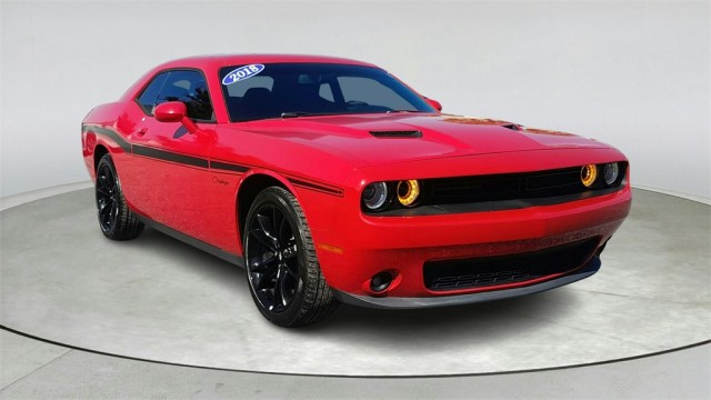 2018 Dodge Challenger SXT's photo