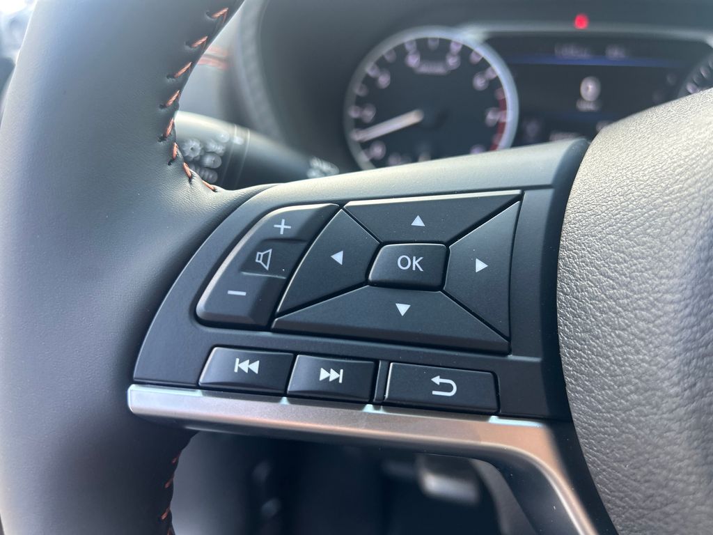 2025 Nissan Sentra SR photo 28