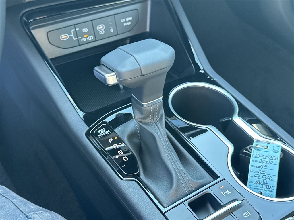 2026 Kia K5 EX photo 26