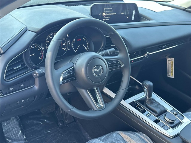 2025 Mazda CX-30 2.5 S Preferred photo 2