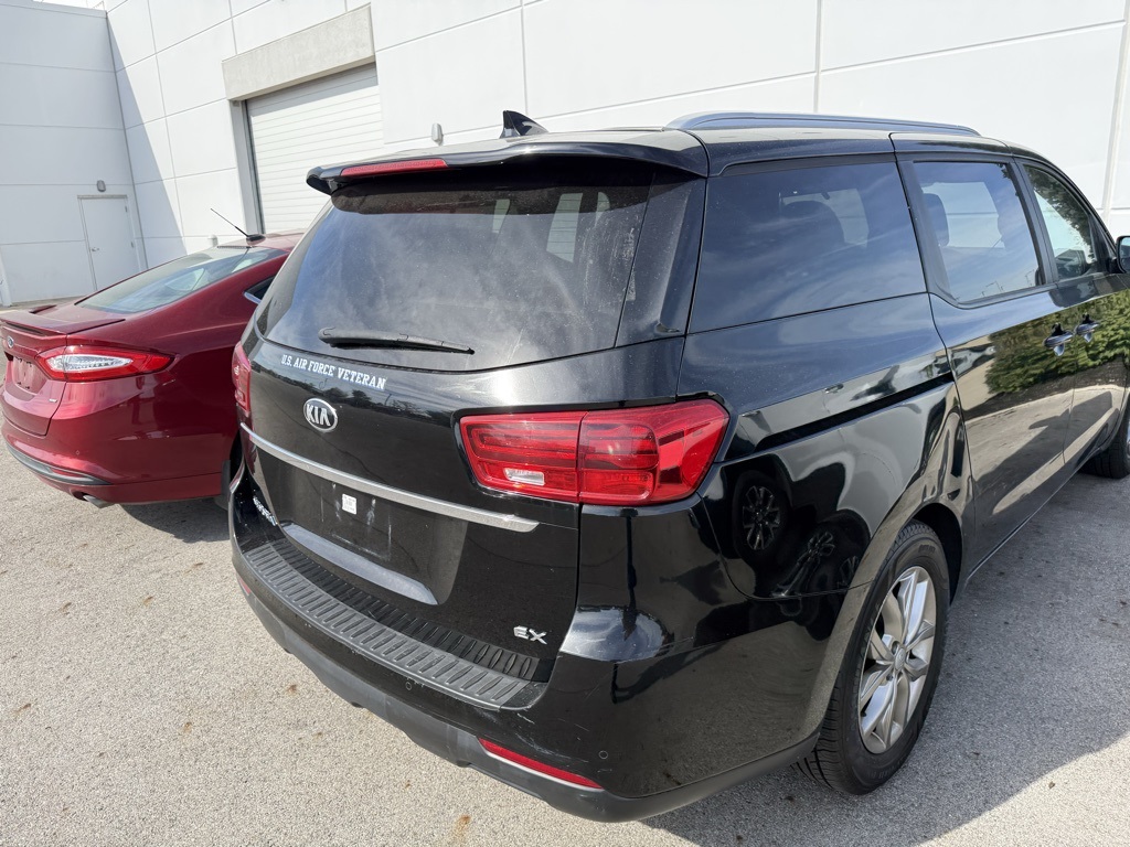 2020 Kia Sedona EX photo 9