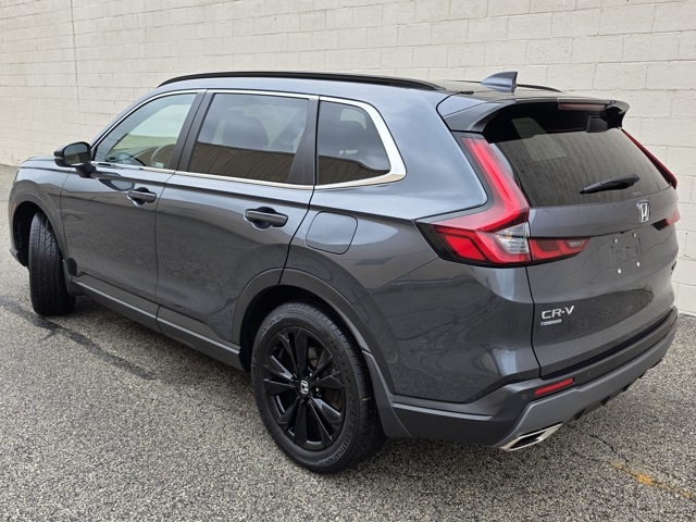 2023 Honda CR-V Hybrid Sport Touring photo 2
