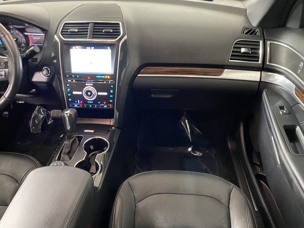 2018 Ford Explorer Limited photo 25