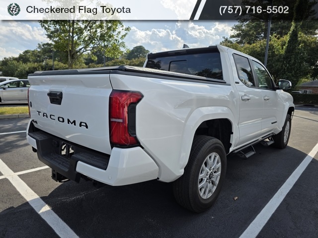 2024 Toyota Tacoma SR5 photo 6