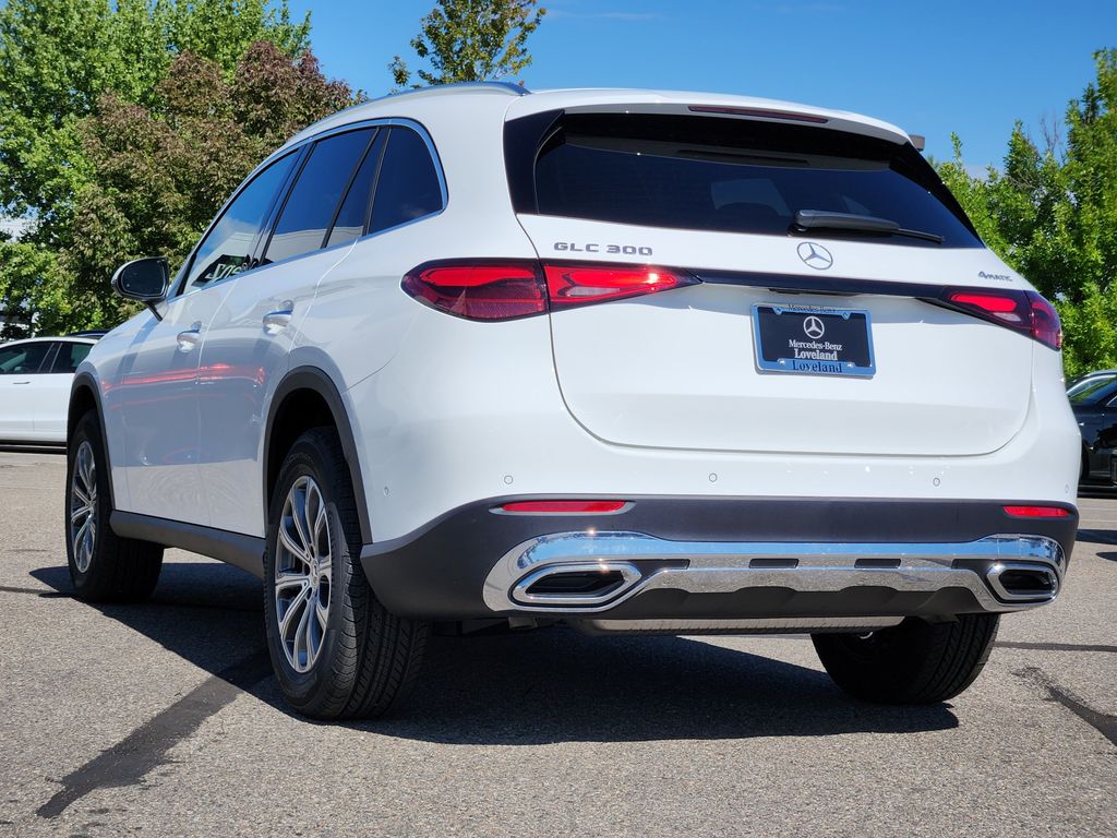 2026 Mercedes Benz GLC 300 4MATIC photo 5