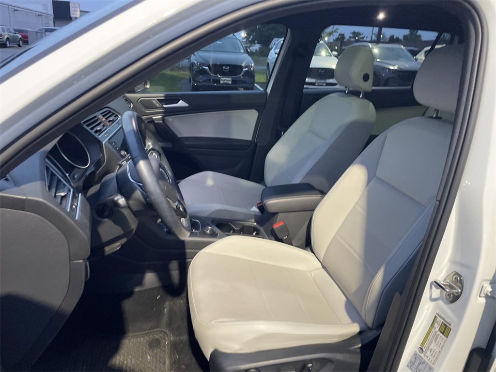 2021 Volkswagen Tiguan SE R-Line Black photo 15