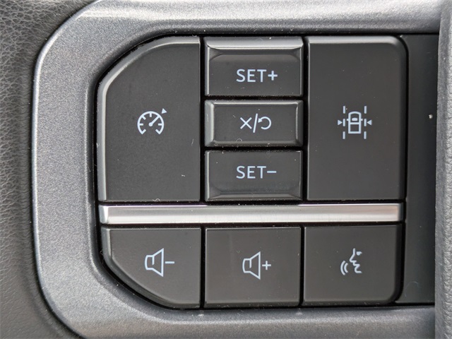 2023 Ford F-150 XLT photo 22