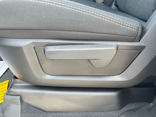 2025 Ram 2500 Tradesman photo 3