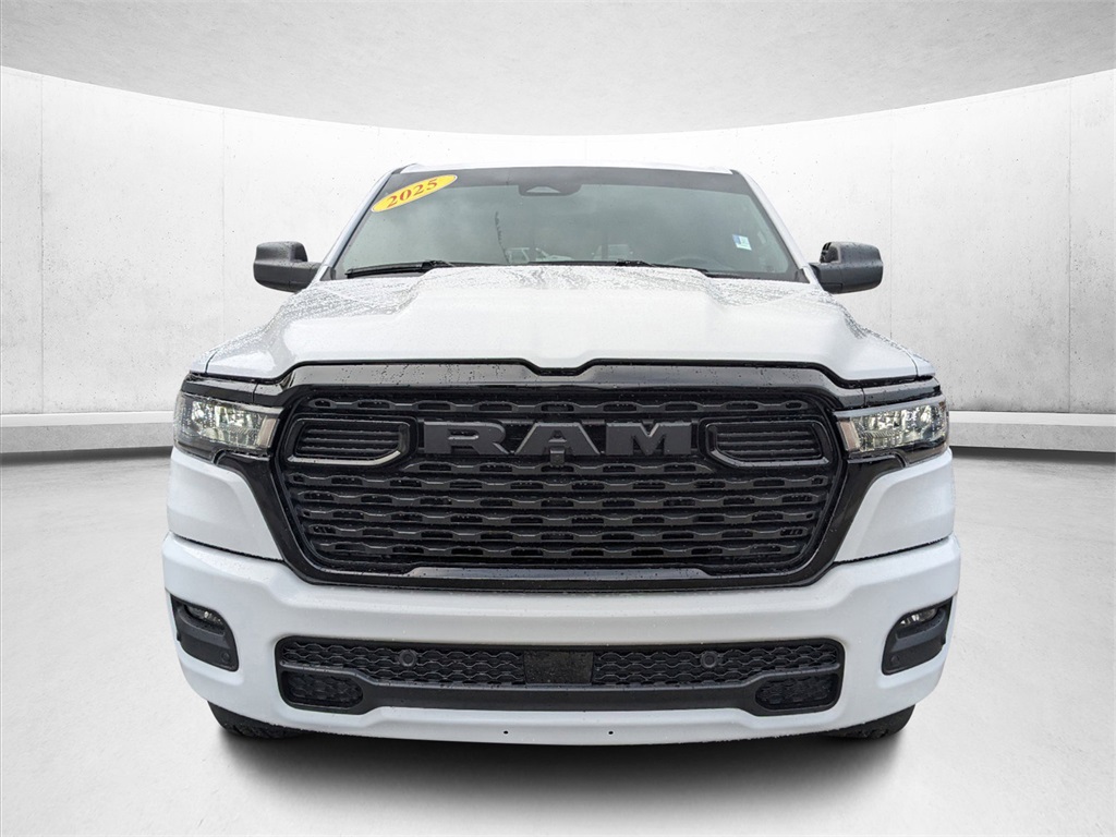 2025 Ram 1500 Tradesman photo 6