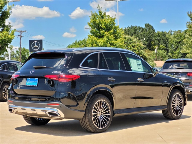 2025 Mercedes Benz GLC 350e 4MATIC photo 2
