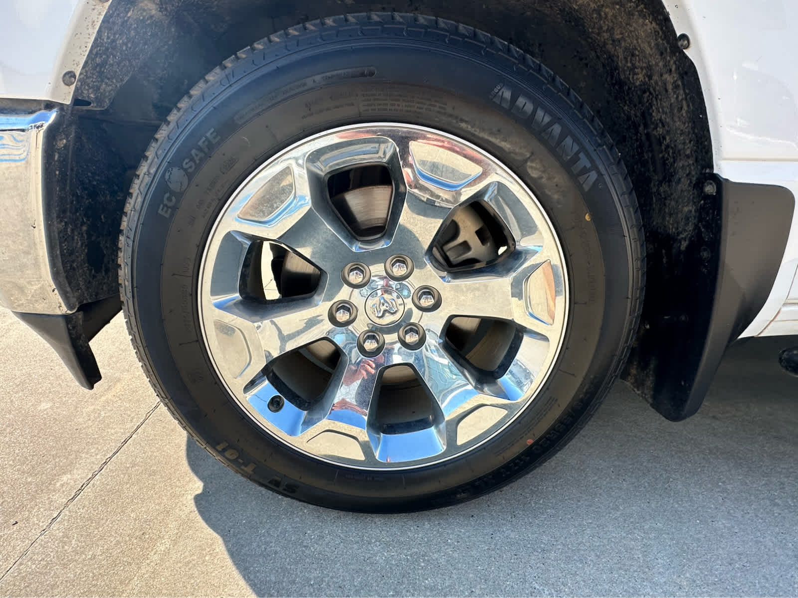 2022 Ram 1500 Big Horn photo 3