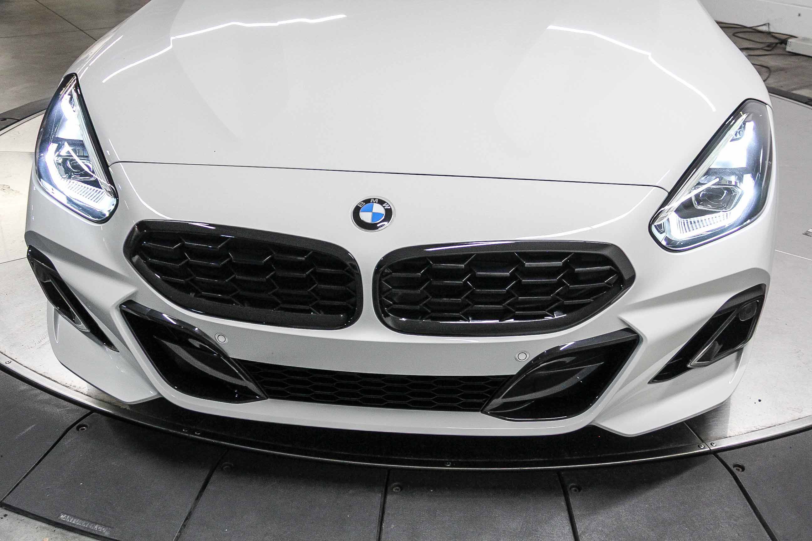 2026 Bmw Z4 M40i Roadster photo 16