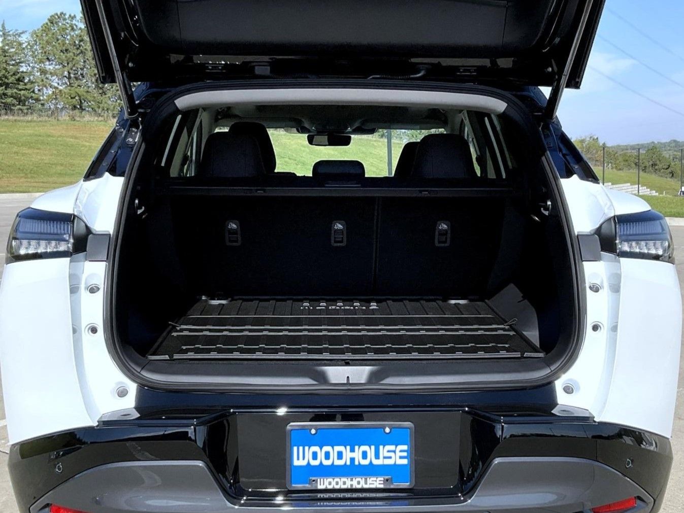 2026 Nissan Murano Platinum photo 9
