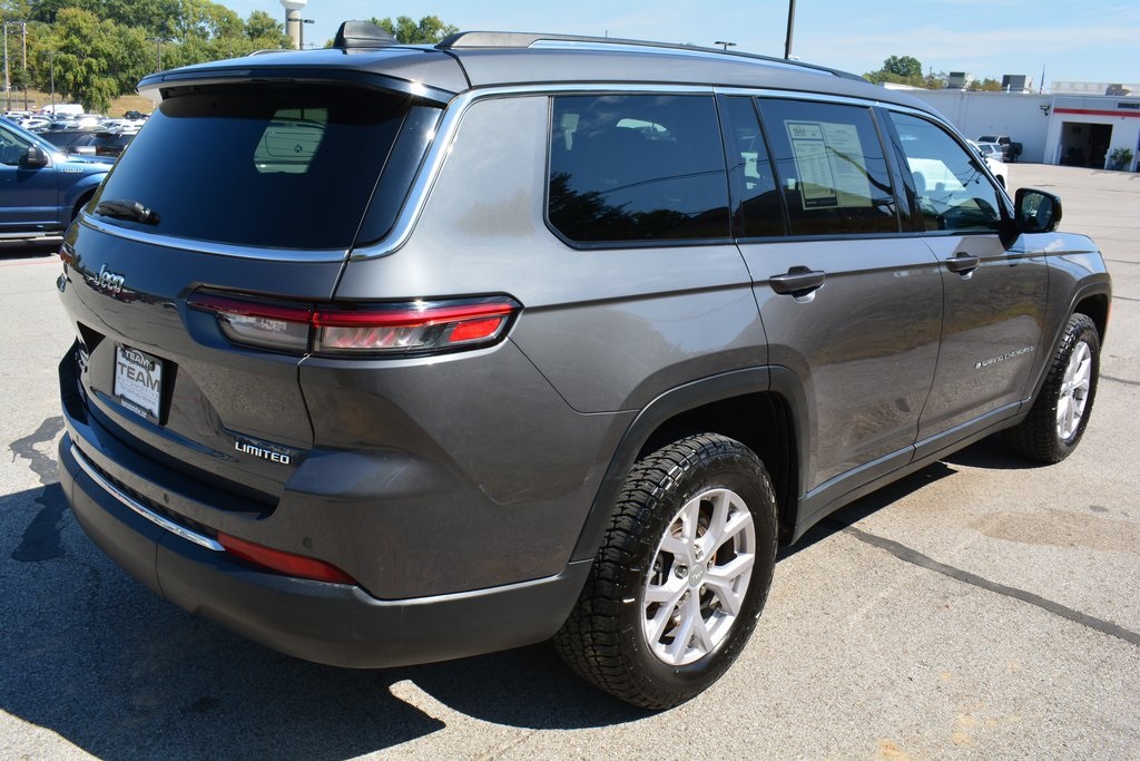 2021 Jeep Grand Cherokee Limited photo 2
