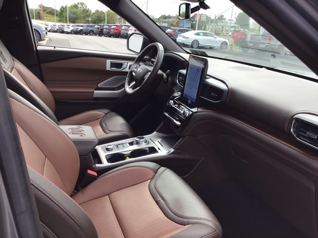 2022 Ford Explorer King Ranch photo 10
