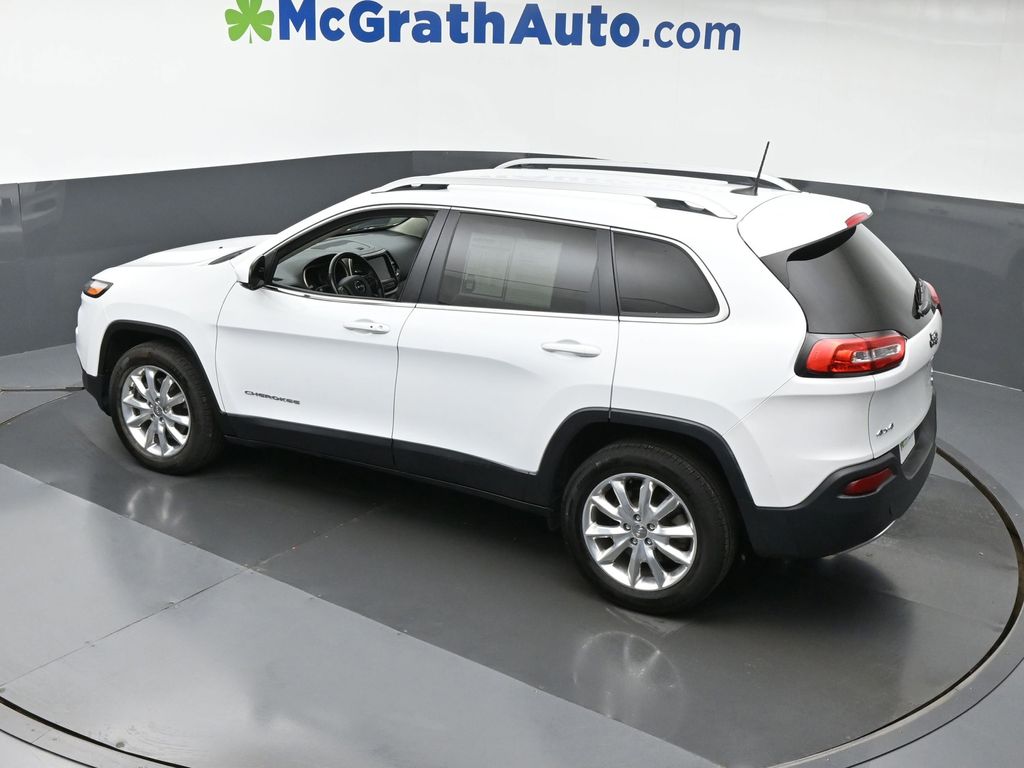2017 Jeep Cherokee Limited photo 16