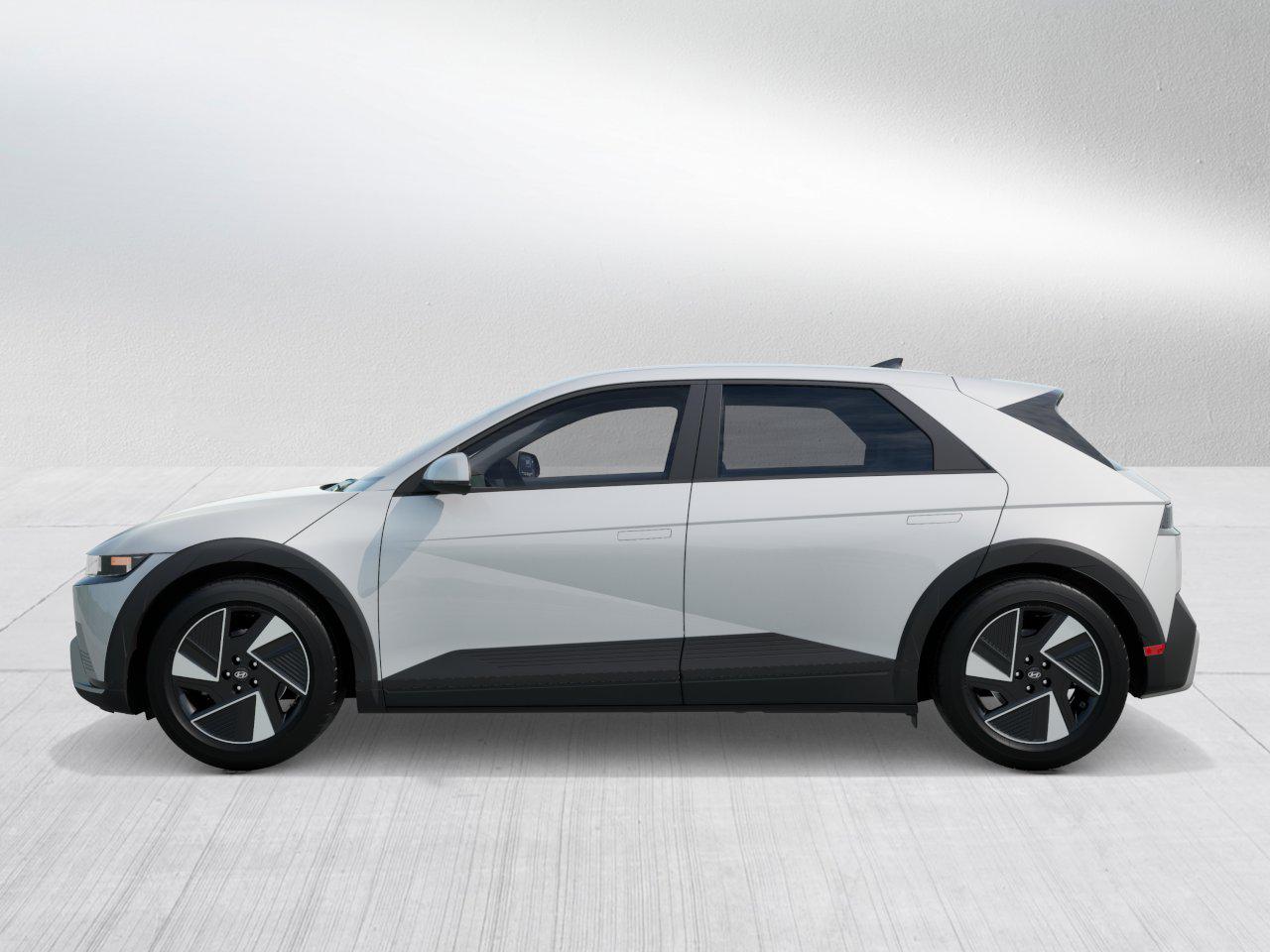 2026 Hyundai Ioniq 5 SEL photo 3